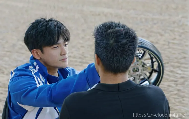 짬뽕 만드는 법 - Here are three detailed image prompts for generating Jjamppong-related visuals, adhering strictly to...